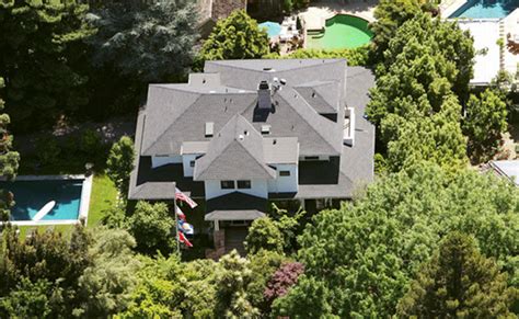 Mark Zuckerberg House / Mark Zuckerberg Celebrity Real Estate Llcs : He ...