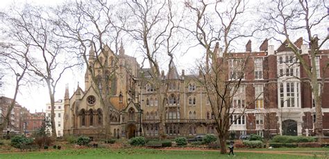 Gordon Square sculpture, London - Bob Speel's Website