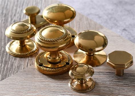 Classic and Timeless – Brass Antique Hardware Series – Hanssplus