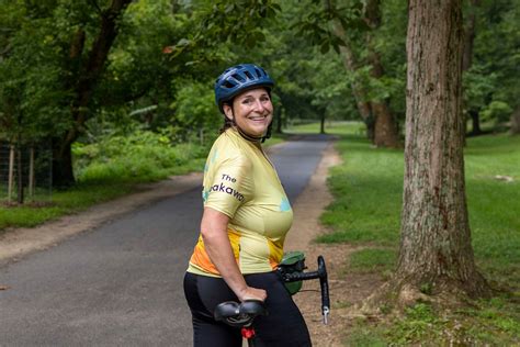 Jennifer Weiner bikes and talks about her novel ‘The Breakaway’ - The Washington Post