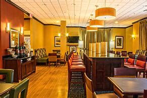 Hotel Comfort Inn Ballston, Arlington, USA, niedrigster Hotel-Tarif ...