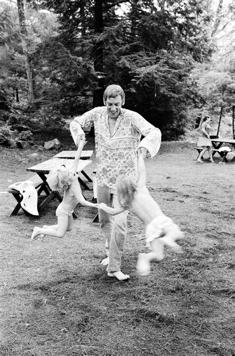 Donald Sutherland: Photos of the Actor and His Family, 1970