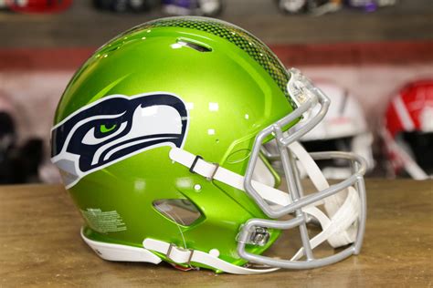 Seattle Seahawks Riddell Speed Authentic Helmet - Flash – Green Gridiron, Inc.