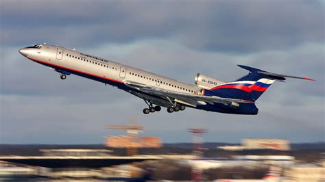 Wallpaper : Tupolev Tu 154, passenger aircraft, airline, take off, motion blur, vehicle ...