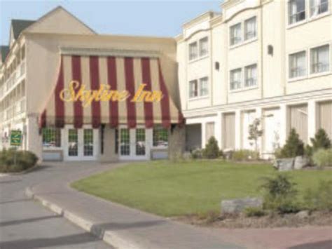 Skyline Hotel, Niagara Falls (ON) | Best Price Guarantee - Mobile Bookings & Live Chat