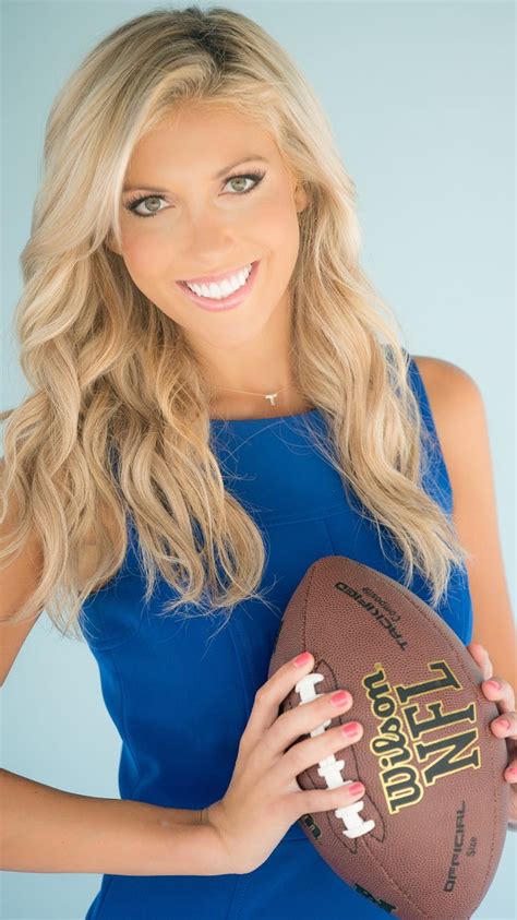 Taylor Bisciotti - NFL Network ... | Amazing women, Women, Michelle beadle