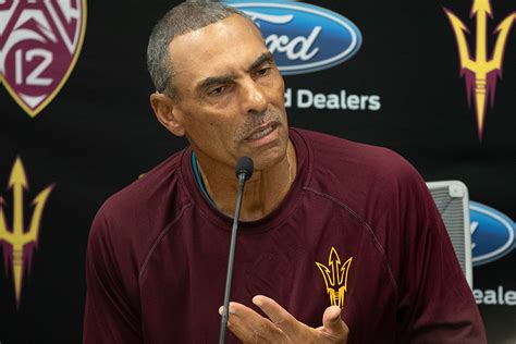 ASU Coach Edwards Receives Salary Increase To $3.5M | Fronteras