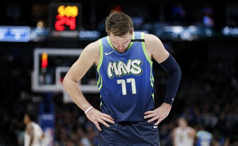 NBA: Luka Doncic rips jersey out of frustration vs. Lakers