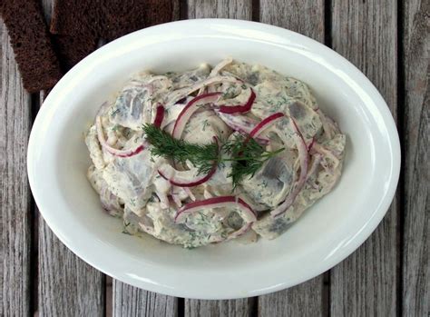 HERRING IN SOUR CREAM DILL SAUCE – The Weathered Grey Table