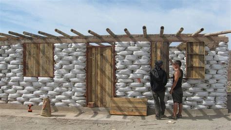 Sandbag home in. Africa | Cool Eco Ideas | Pinterest | Africa, Earthship and Construction