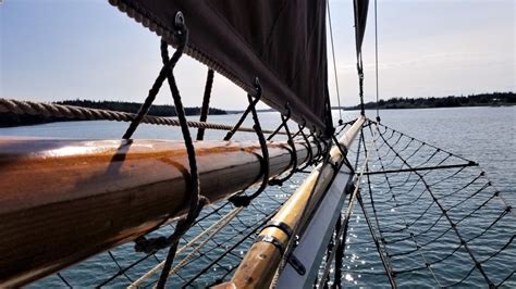 Windjammer Sailing: Why You Need To Sail Different - RoarLoud