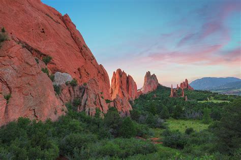 Sunrise at Garden of the Gods 1 Photograph by Rob Greebon - Pixels