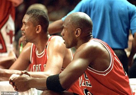 Michael Jordan's incredible gambling habits were revealed in 'The Last Dance', from alleged $1 ...