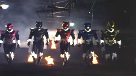 Rangers Gone Psycho | In Space | Full Episode | S06 | E31 | Power Rangers Official - YouTube