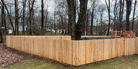 Complete Guide To Wood Fence Styles | AMR Fence Company