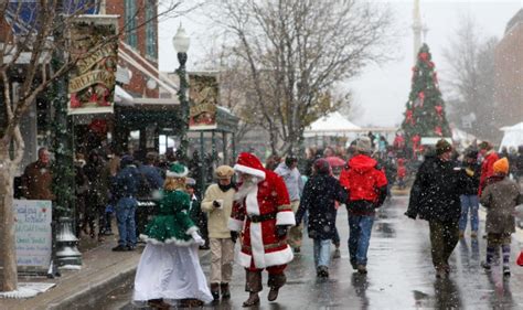 Victorian-Inspired Dickens of a Christmas in Downtown Franklin - Nashville Parent