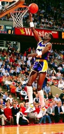 Pin by BigRobC on SHOWTIME - 80's L.A.LAKERS DYNASTY!! in 2021 | Sports ...