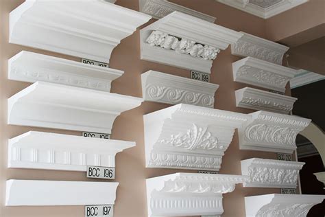 Plaster cornice