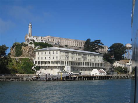 File:Alcatraz wharf2.jpg - Wikimedia Commons