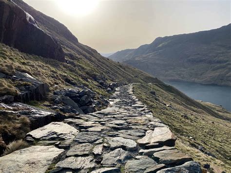 Snowdon summit via the Pyg/Miners Tracks - Snowdon Experts