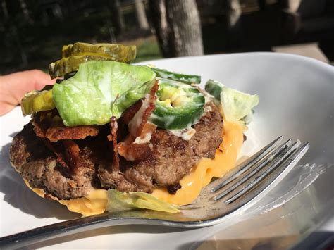 Five Guys Low Carb Bacon Double Cheeseburger with No Bun – Mr. SkinnyPants