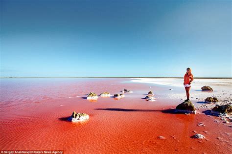 Martian-like salt water lake in Ukraine captured in stunning ...