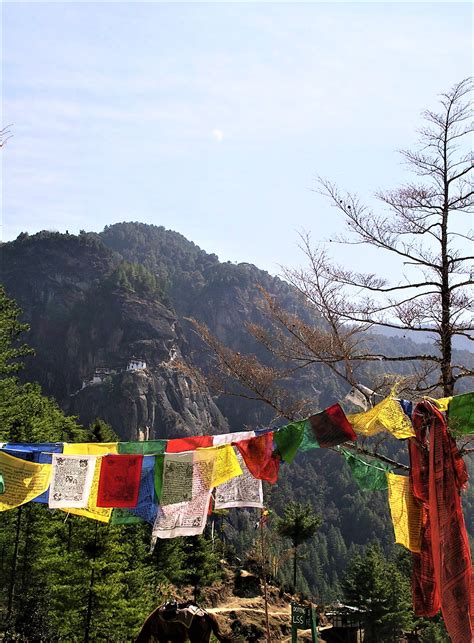 Prayer Flags, Bhutan – Inika Art