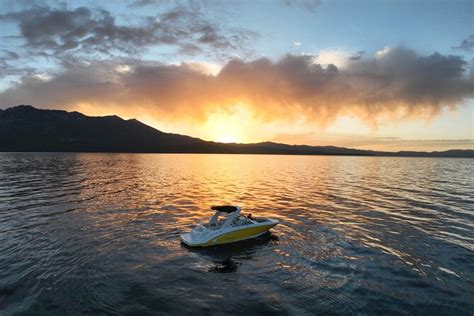 Best Tahoe boating - best lake Tahoe boat rentals