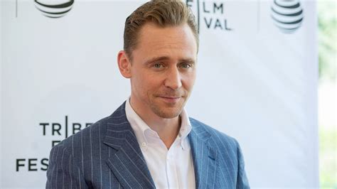 Tom Hiddleston Talks 'The Night Manager,' That Viral Love Scene and His ...