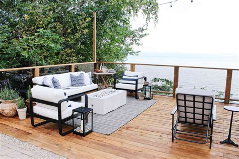 20 Patio Furniture Ideas to Help You Make the Most of Your Space