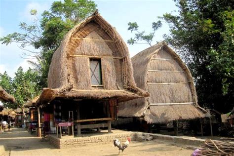 Bermalam Di Rumah Tradisional Suku Sasak | TOURISM NEWS.CO.ID ...