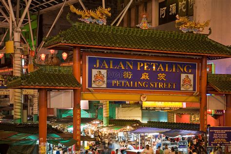 Kuala Lumpur Night Market Picture And HD Photos | Free Download On Lovepik