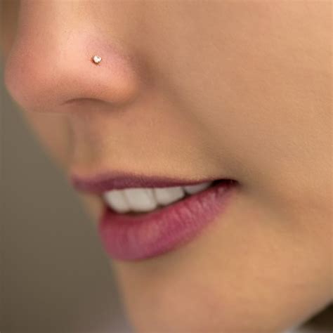 Piercing de Nariz em Ouro 18k com Zircônia | Piercing de nariz ...