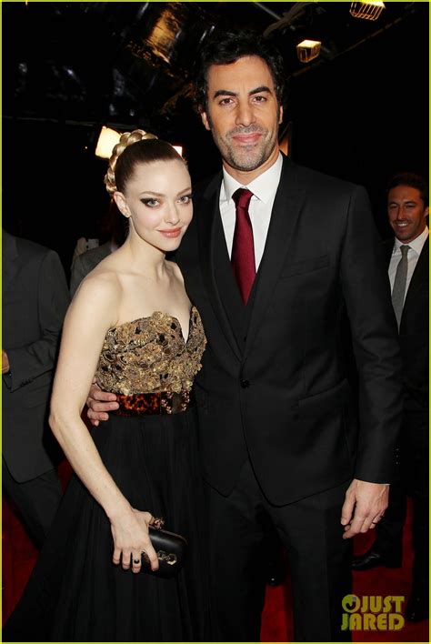 Amanda Seyfried & Eddie Redmayne: 'Les Miserables' NY Premiere!: Photo 2773286 | Amanda Seyfried ...