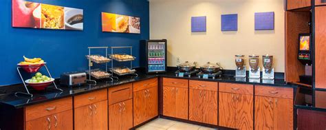 Restaurants in Middletown, Ohio | Hotel Dining | Fairfield Inn Middletown