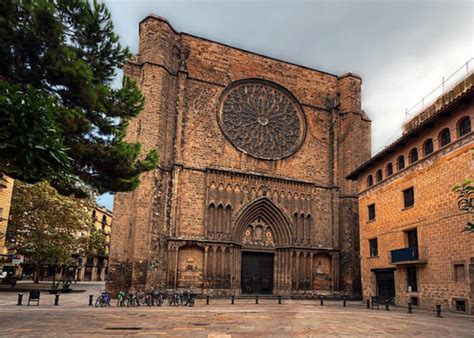 The 8 Most Famous Historical Sites In Barcelona