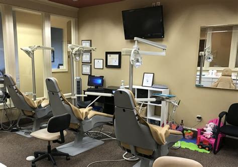 OAK PARK DENTAL FAMILY DENTISTRY & SPECIALTY PRACTICE - 25 Photos - 1616 W Mcneese St, Lake ...