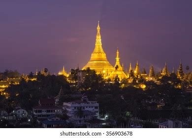 Shwedagon Pagoda Night Time Myanmar Stock Photo (Edit Now) 1670789677