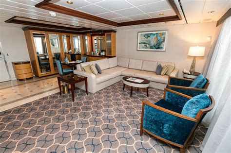 Owner's Suite on Royal Caribbean Jewel of the Seas Cruise Ship - Cruise Critic