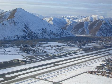 Hailey, Idaho KSUN Friedman Memorial Airport | SkyVector