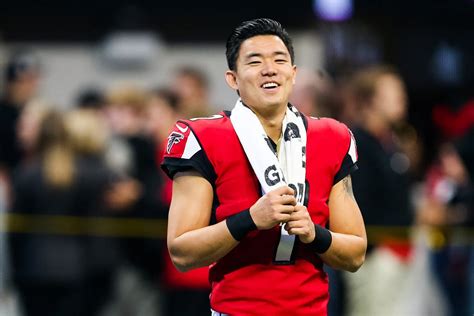 From Free Agency to the Pro Bowl - Tracing the Rise of Falcons' Kicker Younghoe Koo ...