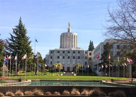 Was This Really a Sharp Idea?: Oregon State Capitol Building