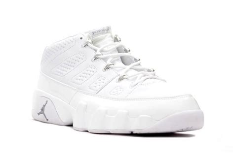 Air Jordan 9 Low White Chrome 2002 - Sneaker Bar Detroit