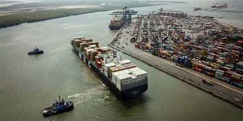 Drugs smuggling by sea: ANF strikes at Karachi International Container ...