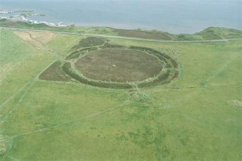 Ring of Brodgar, 2007: aerial © Chris :: Geograph Britain and Ireland