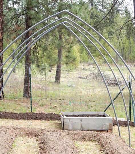 How To Build A Hoop House Style Greenhouse On A Tight Budget – Country ...