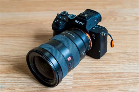 7 Best Lenses for Sony a7III in 2024 (Budget to Premium)