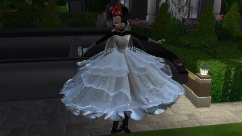 Minnie Mouse's Wedding Dress by PinkCookies2000 on DeviantArt