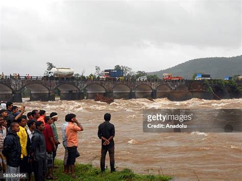 Savitri River Photos and Premium High Res Pictures - Getty Images