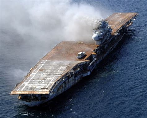 USS Oriskany CV/CVA-34 Essex class Aircraft Carrier US Navy